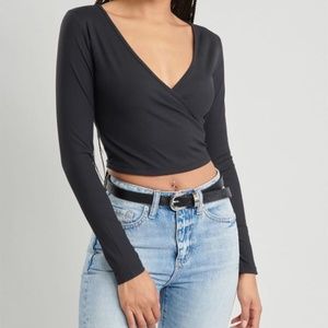 Garage long sleeve crop top